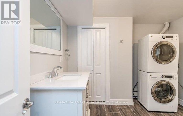 Lower - 33a Grove Street E, Barrie, Ontario  L4M 2N8 - Photo 13 - S13540604