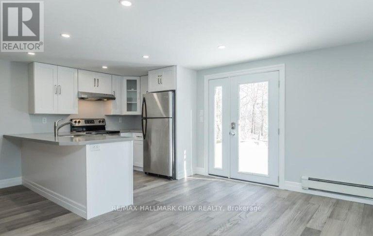 Lower - 33a Grove Street E, Barrie, Ontario  L4M 2N8 - Photo 4 - S13540604
