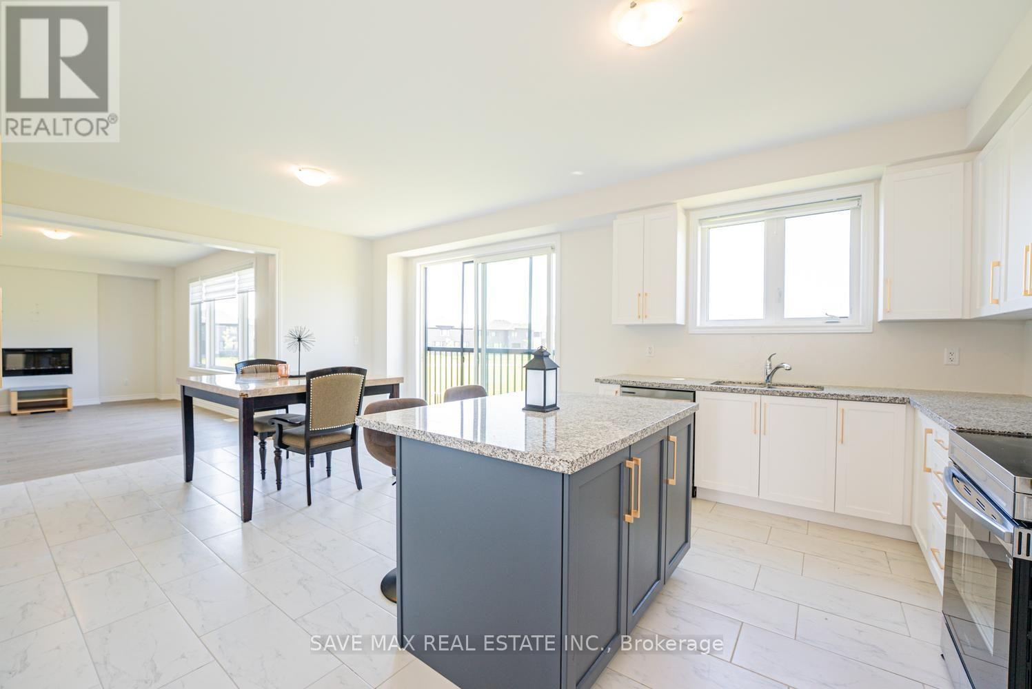 13 Del Ray Crescent, Wasaga Beach, Ontario  L9Z 0N7 - Photo 12 - S13540696