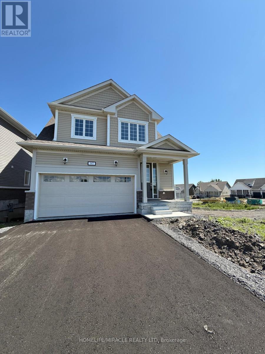 95 ROYAL OAK CRESCENT, Loyalist, Ontario