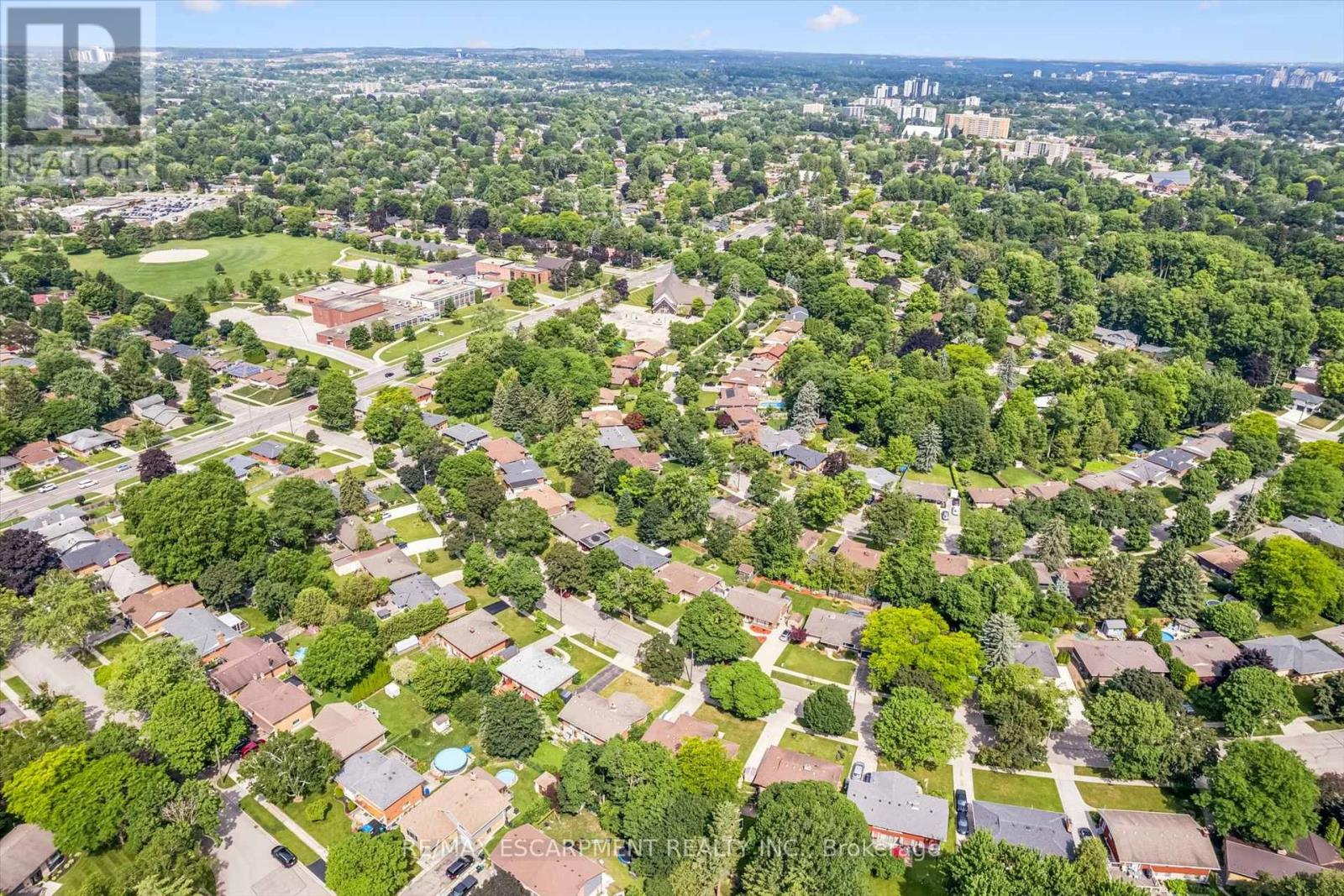 98 Stonybrook Drive, Kitchener, Ontario  N2M 4L7 - Photo 43 - X13540688