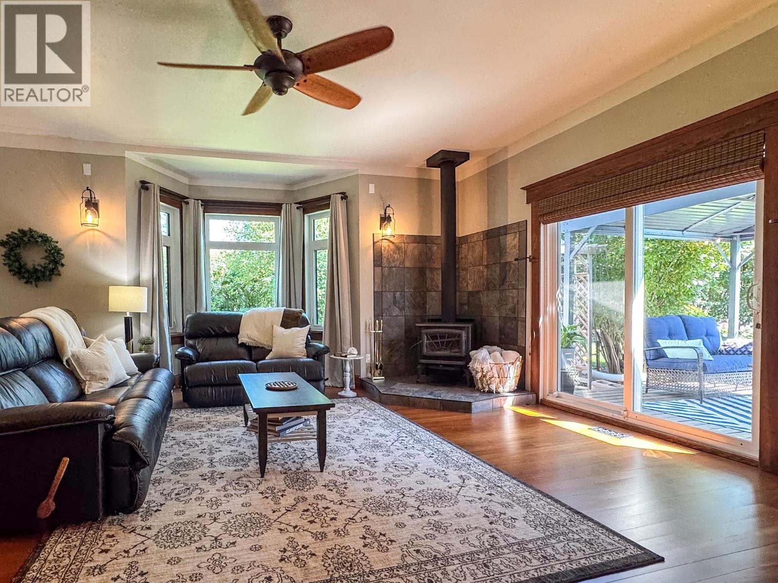 333 9th Avenue S, Cranbrook, British Columbia V1C 2M6 - Photo 16 - 10393909