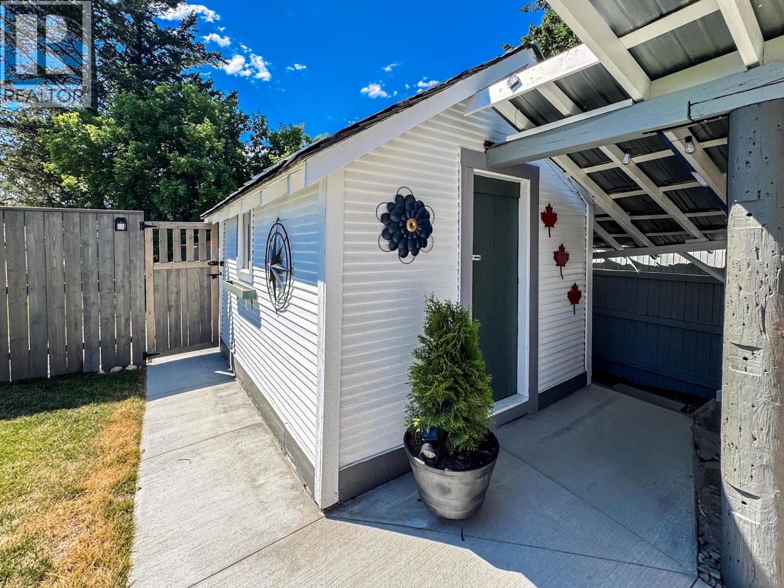 333 9th Avenue S, Cranbrook, British Columbia V1C 2M6 - Photo 39 - 10393909