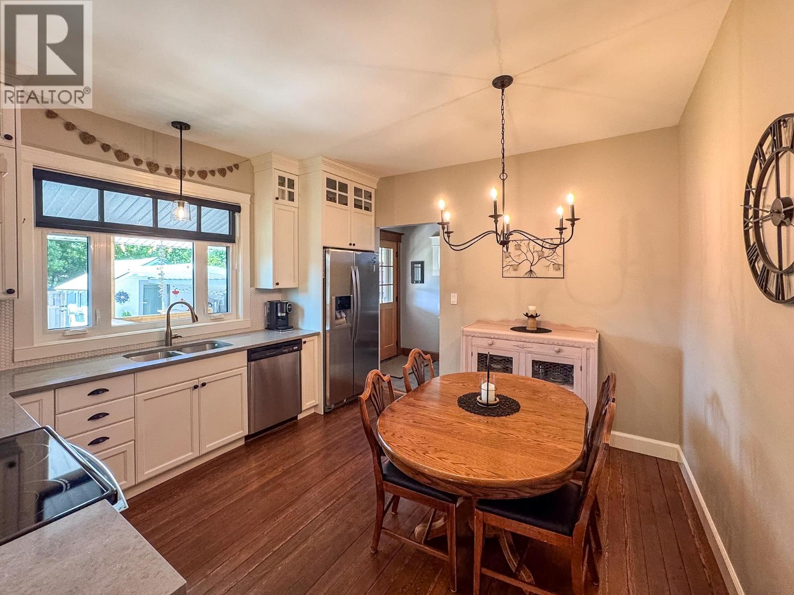 333 9th Avenue S, Cranbrook, British Columbia V1C 2M6 - Photo 29 - 10393909