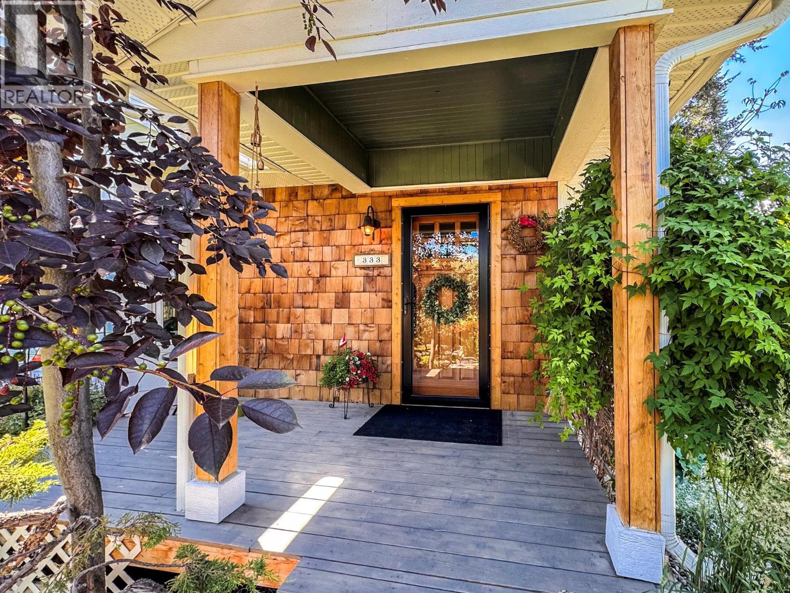 333 9th Avenue S, Cranbrook, British Columbia V1C 2M6 - Photo 11 - 10393909