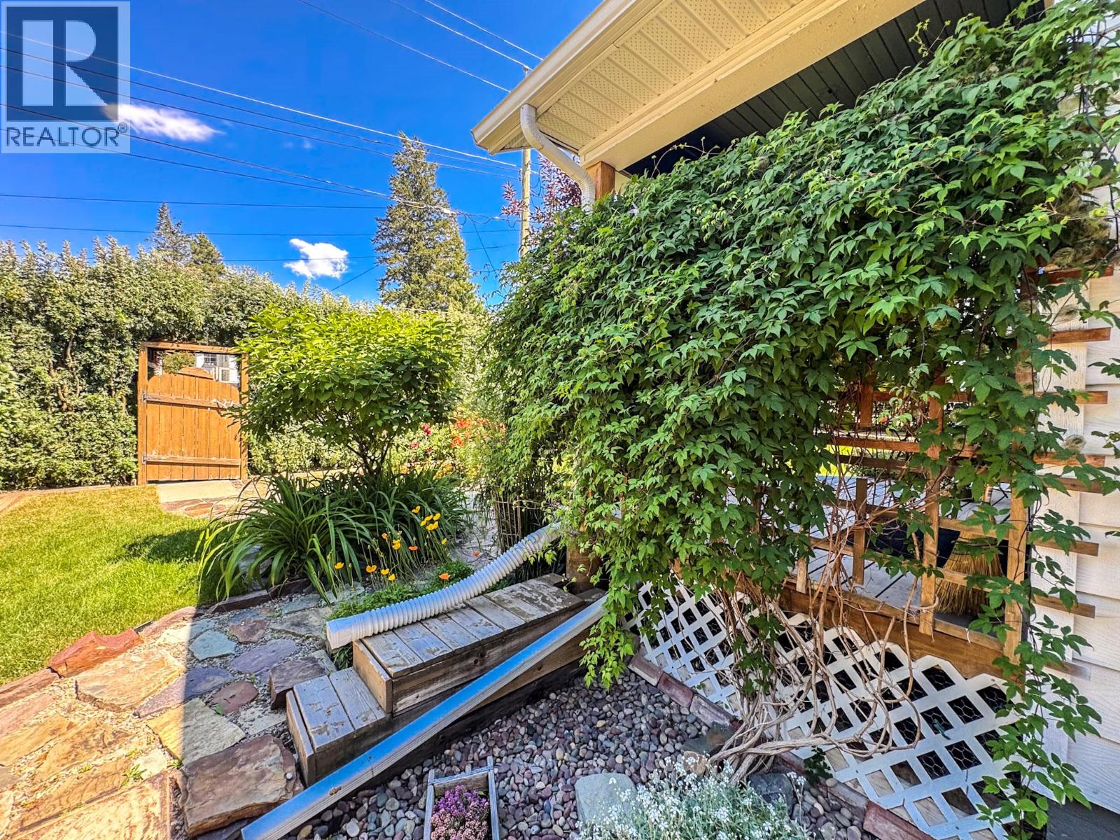333 9th Avenue S, Cranbrook, British Columbia V1C 2M6 - Photo 55 - 10393909
