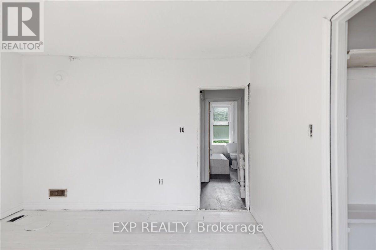 25 Albemarle Street, Hamilton, Ontario  L8L 7G5 - Photo 21 - X13540748