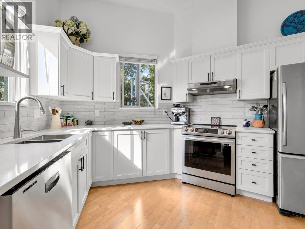 413 128 W 8th Street, North Vancouver, British Columbia  V7M 3M1 - Photo 12 - R3144336