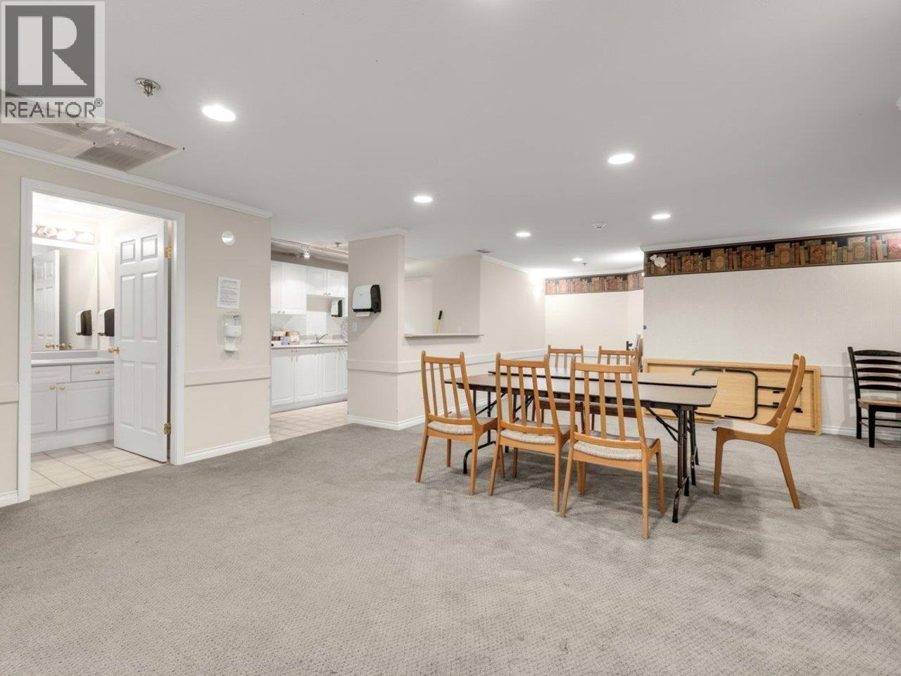 413 128 W 8th Street, North Vancouver, British Columbia  V7M 3M1 - Photo 32 - R3144336