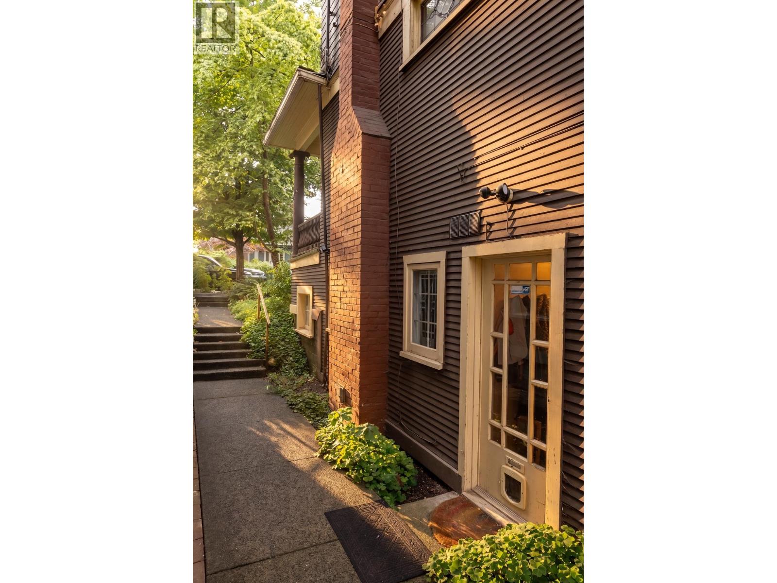 1749 William Street, Vancouver, British Columbia  V5L 2R5 - Photo 29 - R3144353