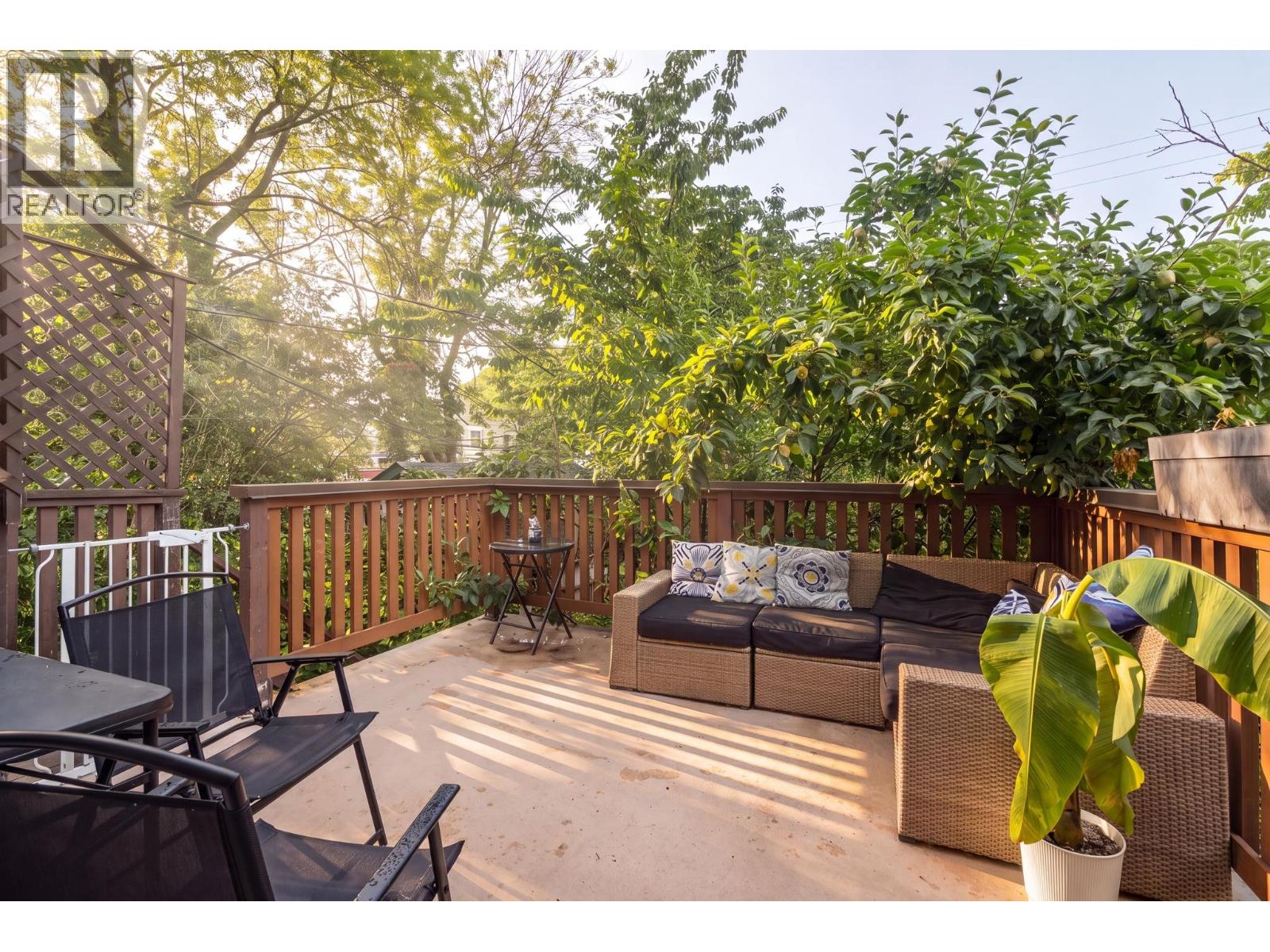 1749 William Street, Vancouver, British Columbia  V5L 2R5 - Photo 6 - R3144353
