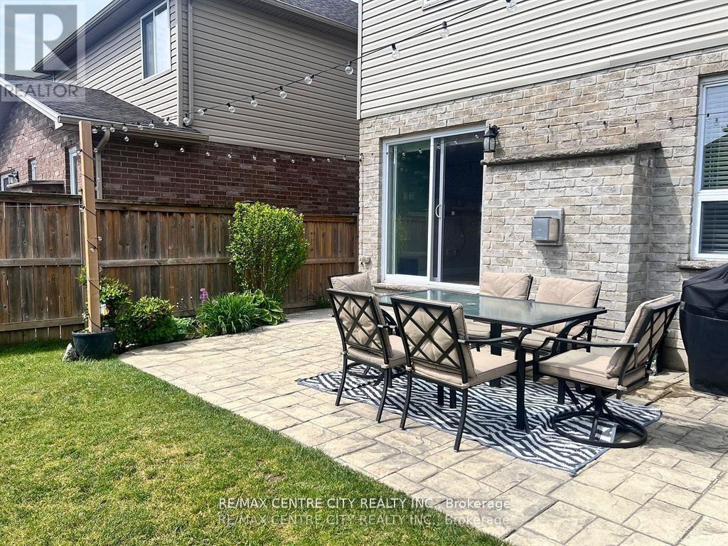 1138 Sandbar Street, London North, Ontario  N6G 0G6 - Photo 23 - X13532478
