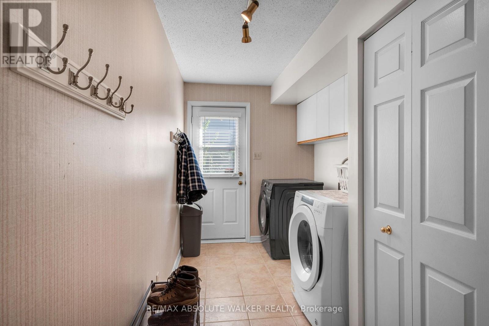 30 Elderwood Trail, Ottawa, Ontario  K2S 1C9 - Photo 17 - X13540650