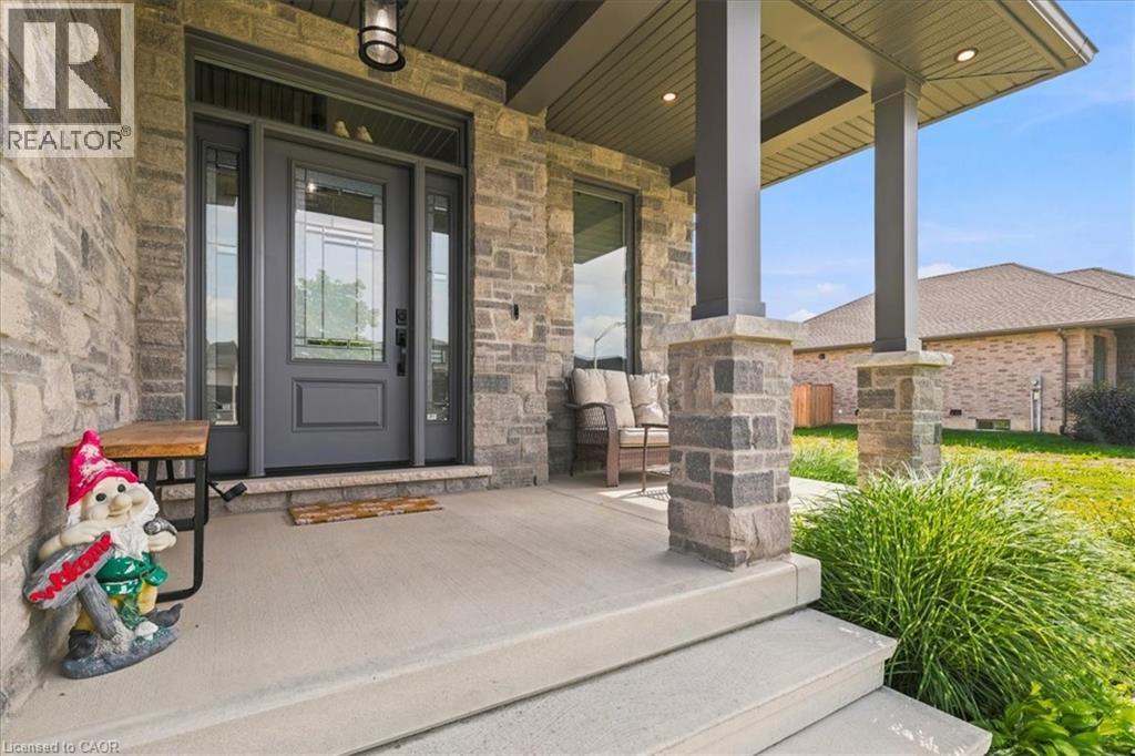 209 Arden Crescent, Mitchell, Ontario  N0K 1N0 - Photo 5 - 40838208