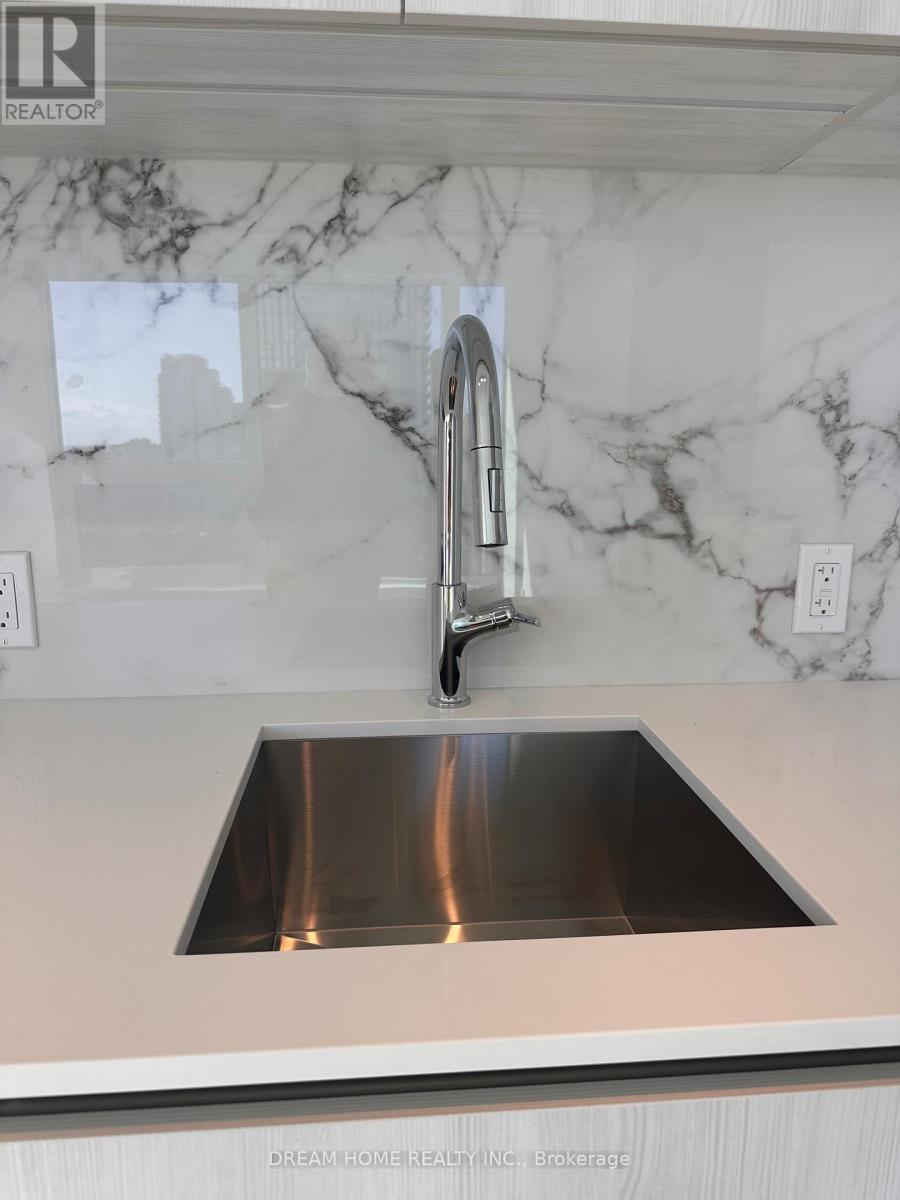 2209 - 8 Wellesley Street W, Toronto, Ontario  M4Y 0J5 - Photo 16 - C13540728