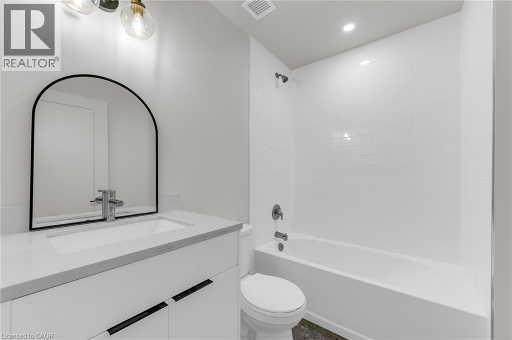 24 Augusta Street Unit# 806, Hamilton, Ontario  L8N 0B7 - Photo 13 - 40842838