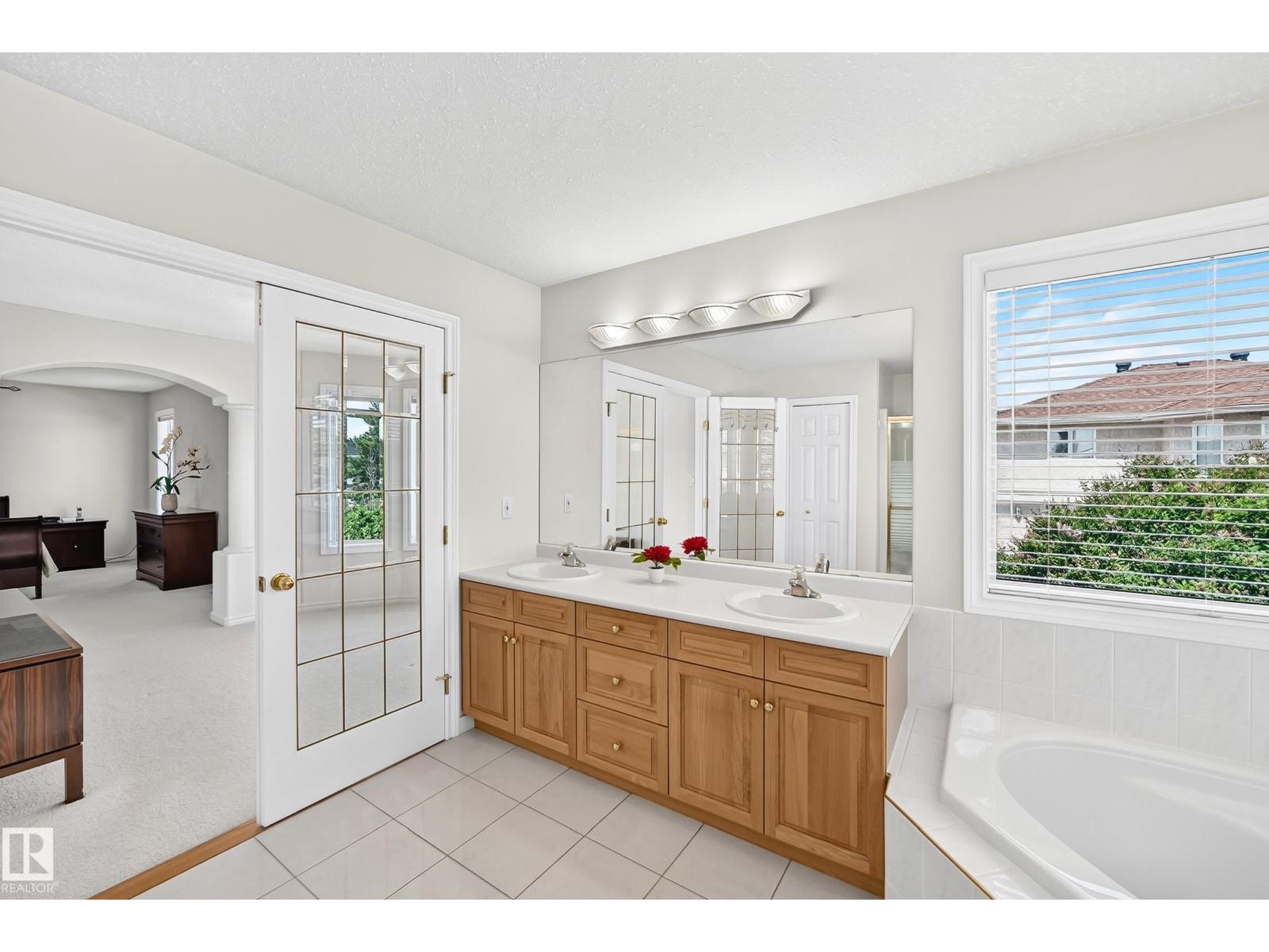 8820 158 Av NW, Edmonton, Alberta  T5Z 3E1 - Photo 44 - E4497720