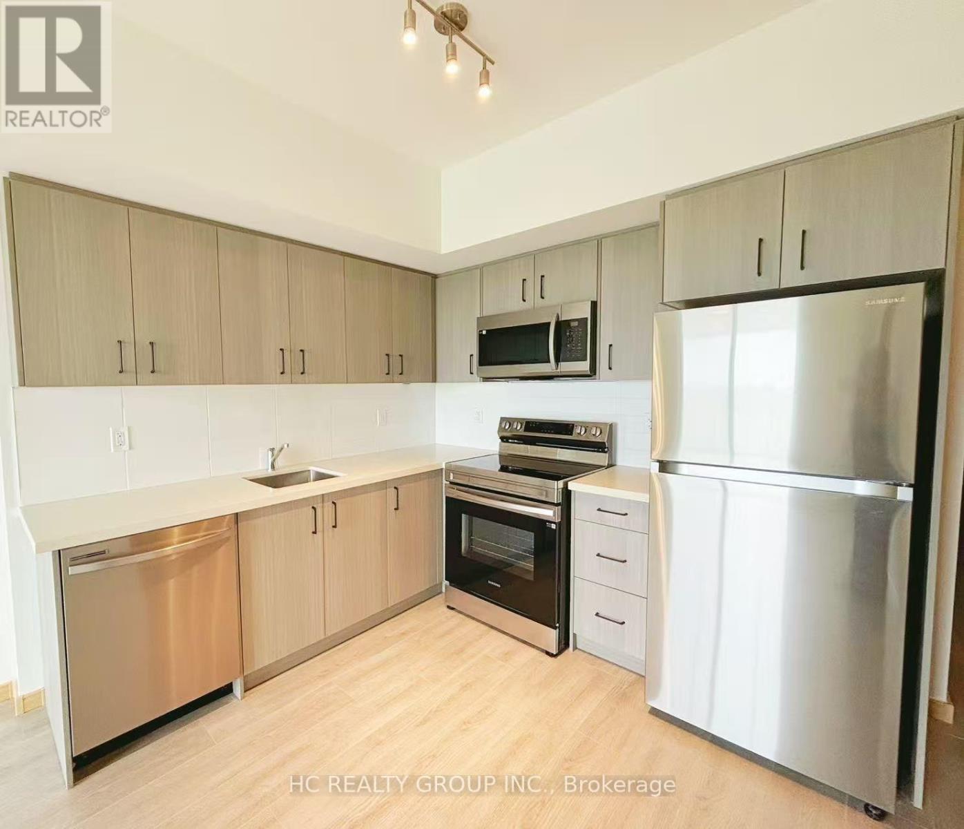 702 - 3421 SHEPPARD AVENUE E, Toronto (Tam O'Shanter-Sullivan)