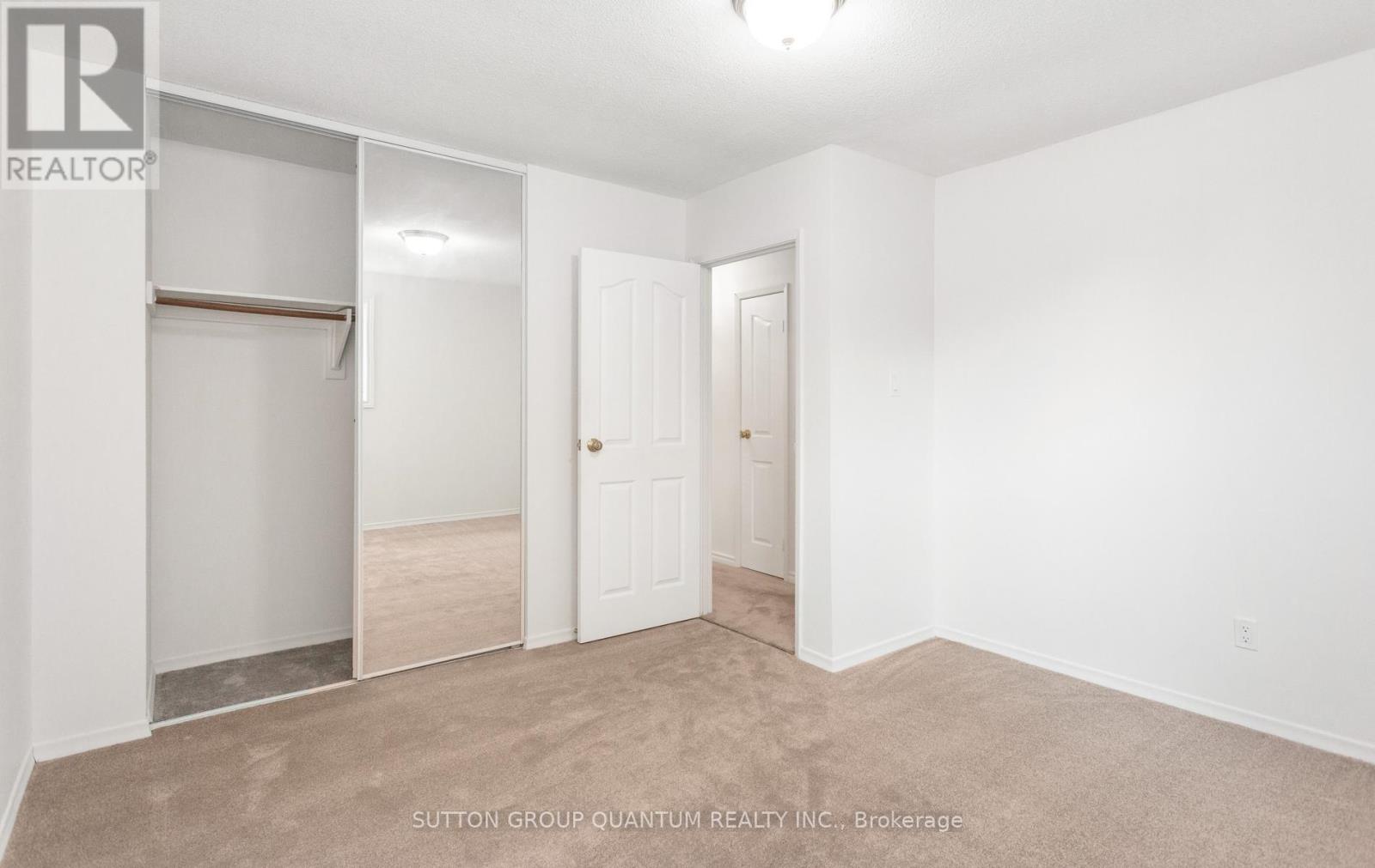 2363 Holyhead Drive, Burlington, Ontario  L7P 3V2 - Photo 23 - W13540710