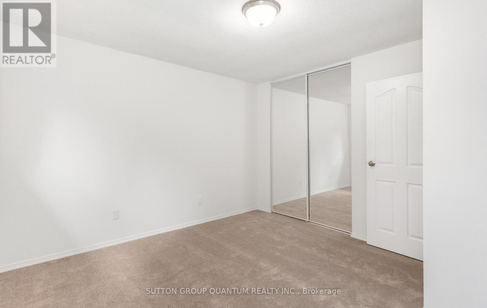 2363 Holyhead Drive, Burlington, Ontario  L7P 3V2 - Photo 24 - W13540710