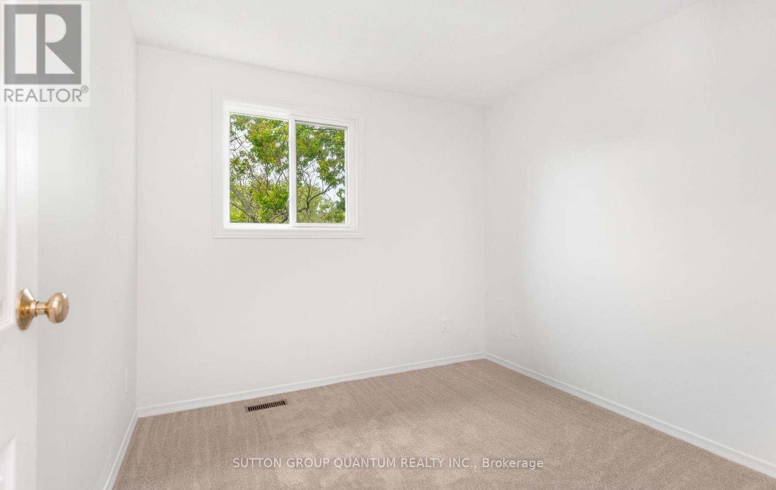 2363 Holyhead Drive, Burlington, Ontario  L7P 3V2 - Photo 25 - W13540710