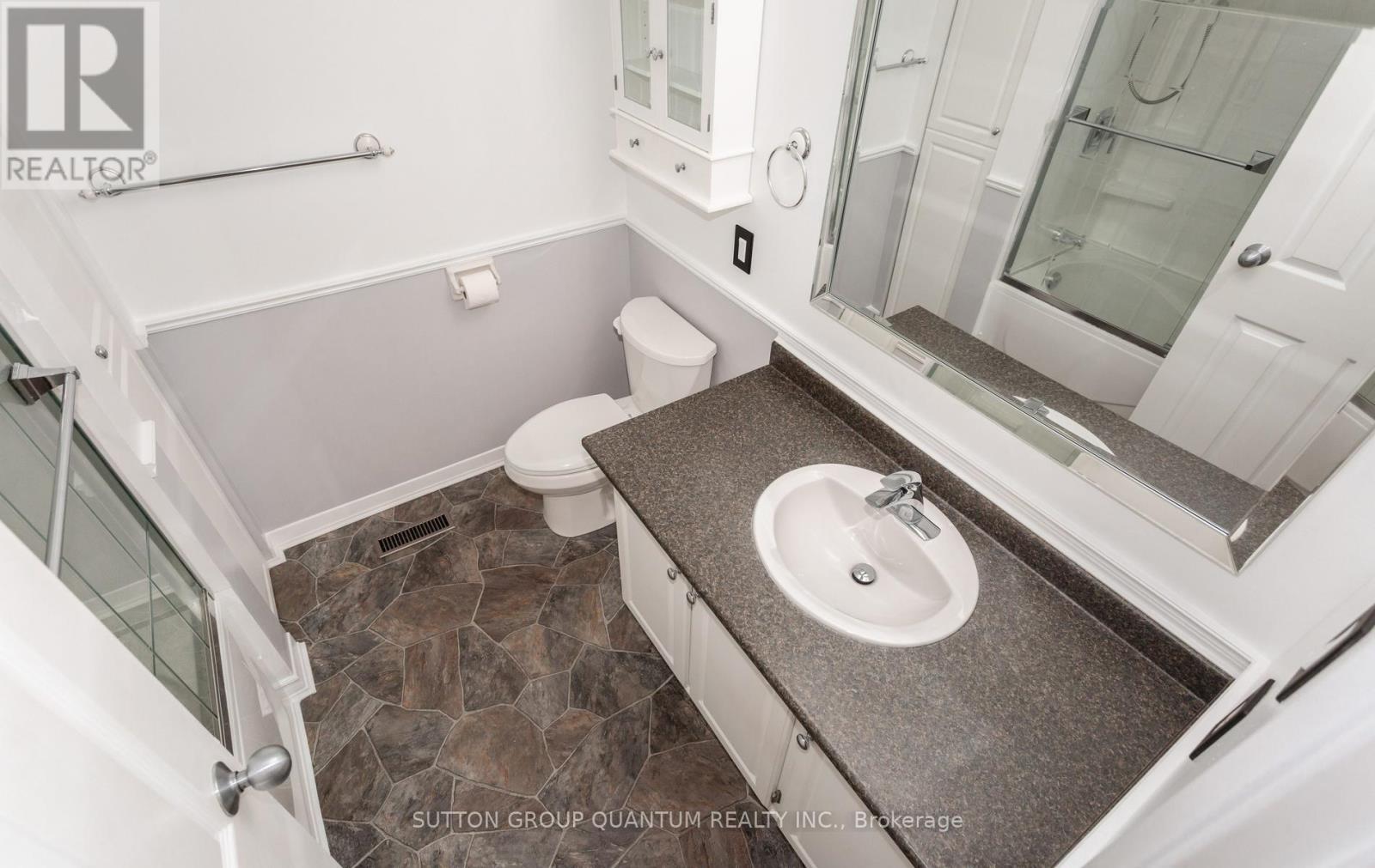 2363 Holyhead Drive, Burlington, Ontario  L7P 3V2 - Photo 30 - W13540710