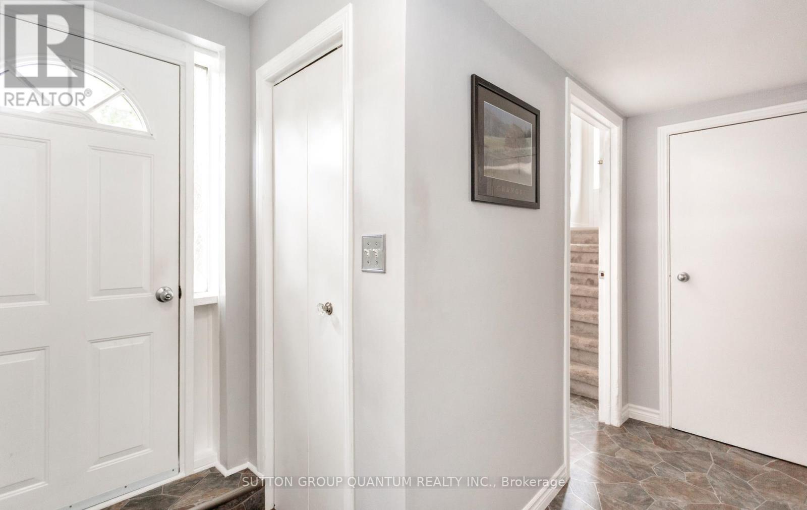 2363 Holyhead Drive, Burlington, Ontario  L7P 3V2 - Photo 36 - W13540710