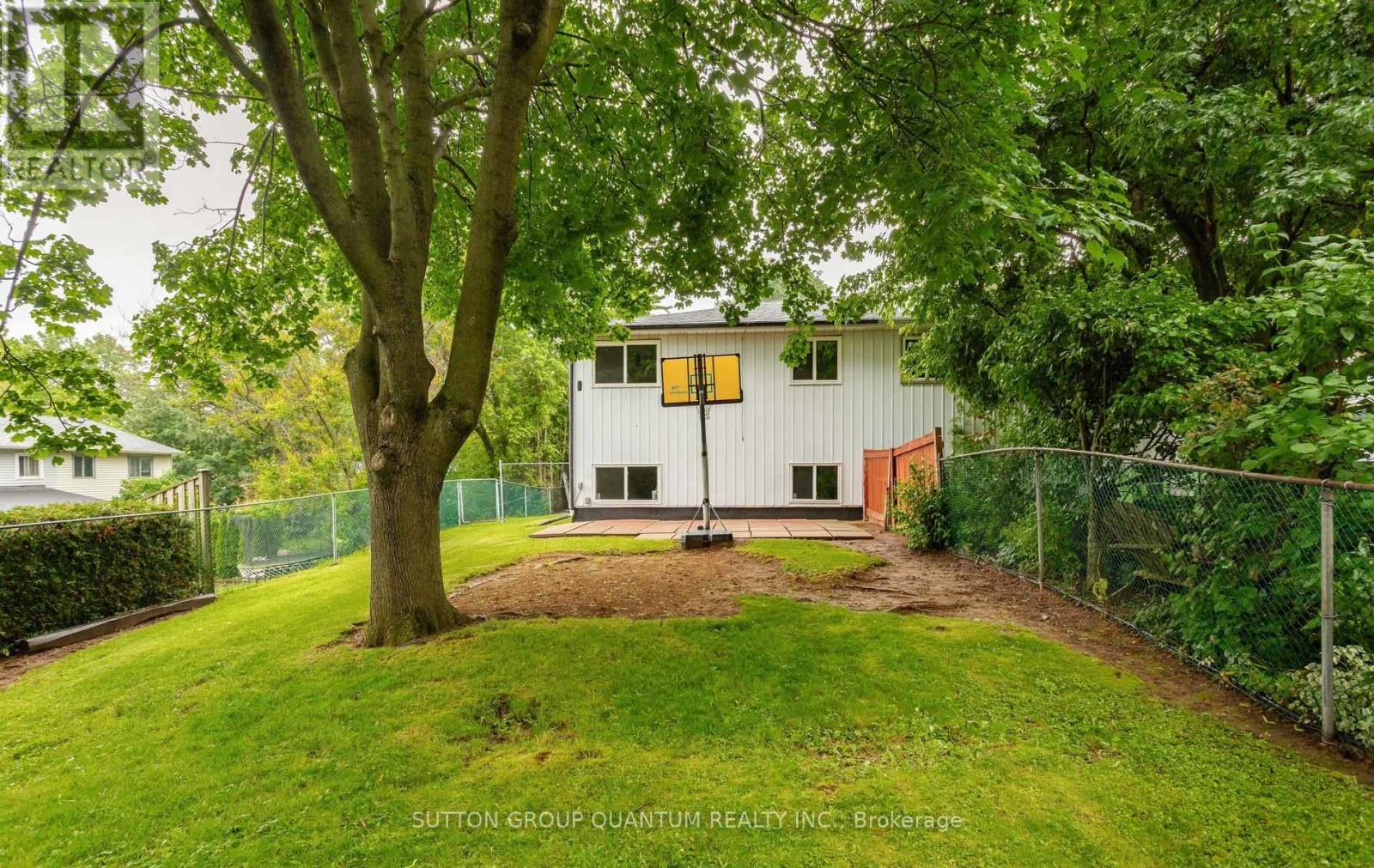 2363 Holyhead Drive, Burlington, Ontario  L7P 3V2 - Photo 48 - W13540710