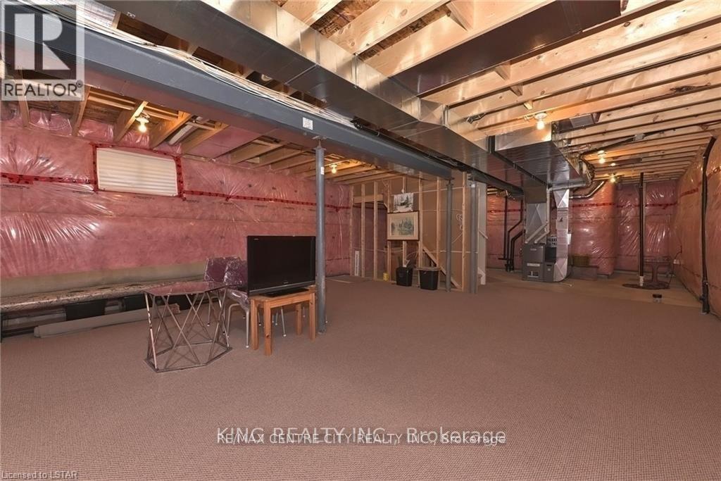 1138 Sandbar Street, London North, Ontario  N6G 0G6 - Photo 16 - X13532478