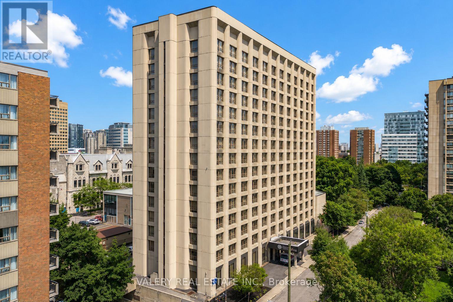 1015 - 111 COOPER STREET, Ottawa, Ontario