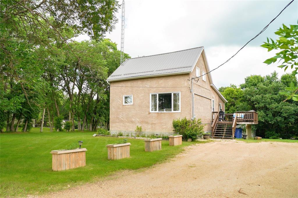 299 Jolys Avenue W, St Pierre-Jolys, Manitoba  R0A 1V0 - Photo 3 - 202616006