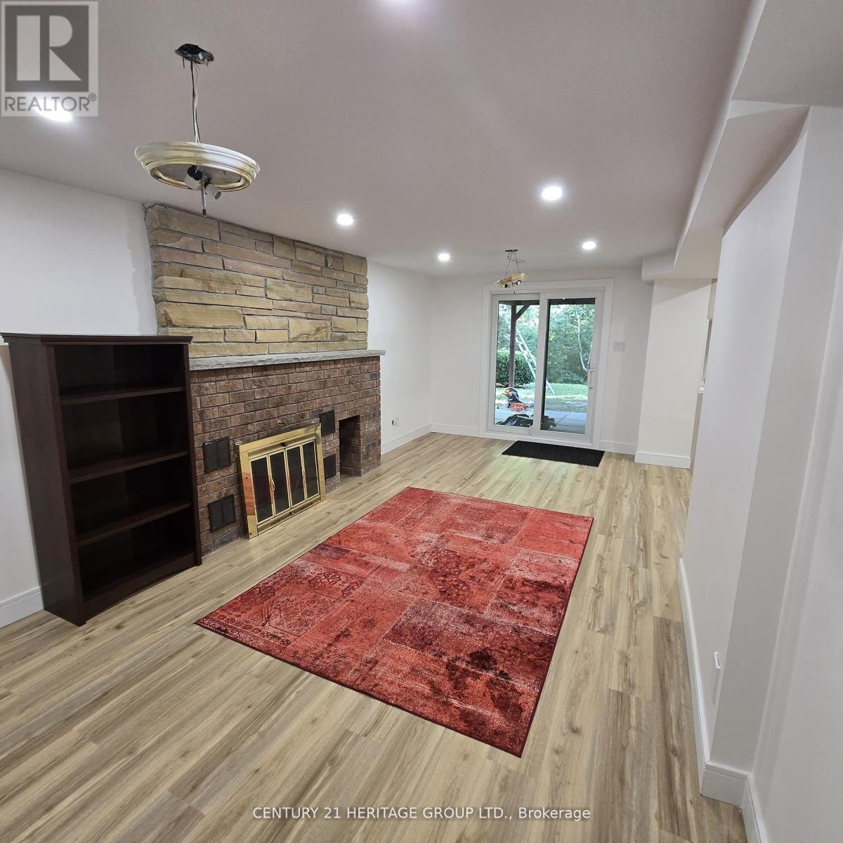 Bsmt - 18 Lippincott Court, Richmond Hill, Ontario  L4C 7M4 - Photo 2 - N13536890