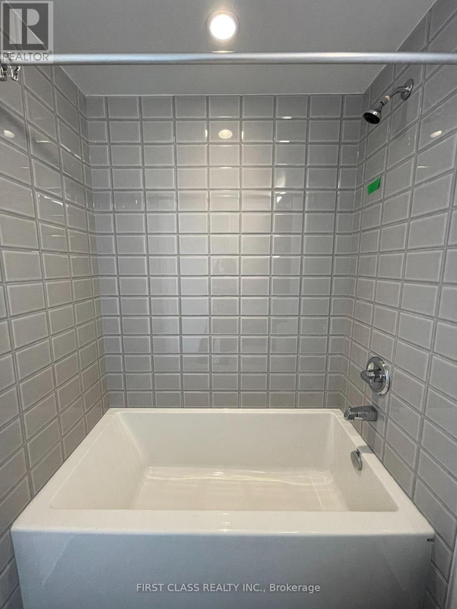 2805 - 203 College Street, Toronto, Ontario  M5T 1P9 - Photo 24 - C13540794
