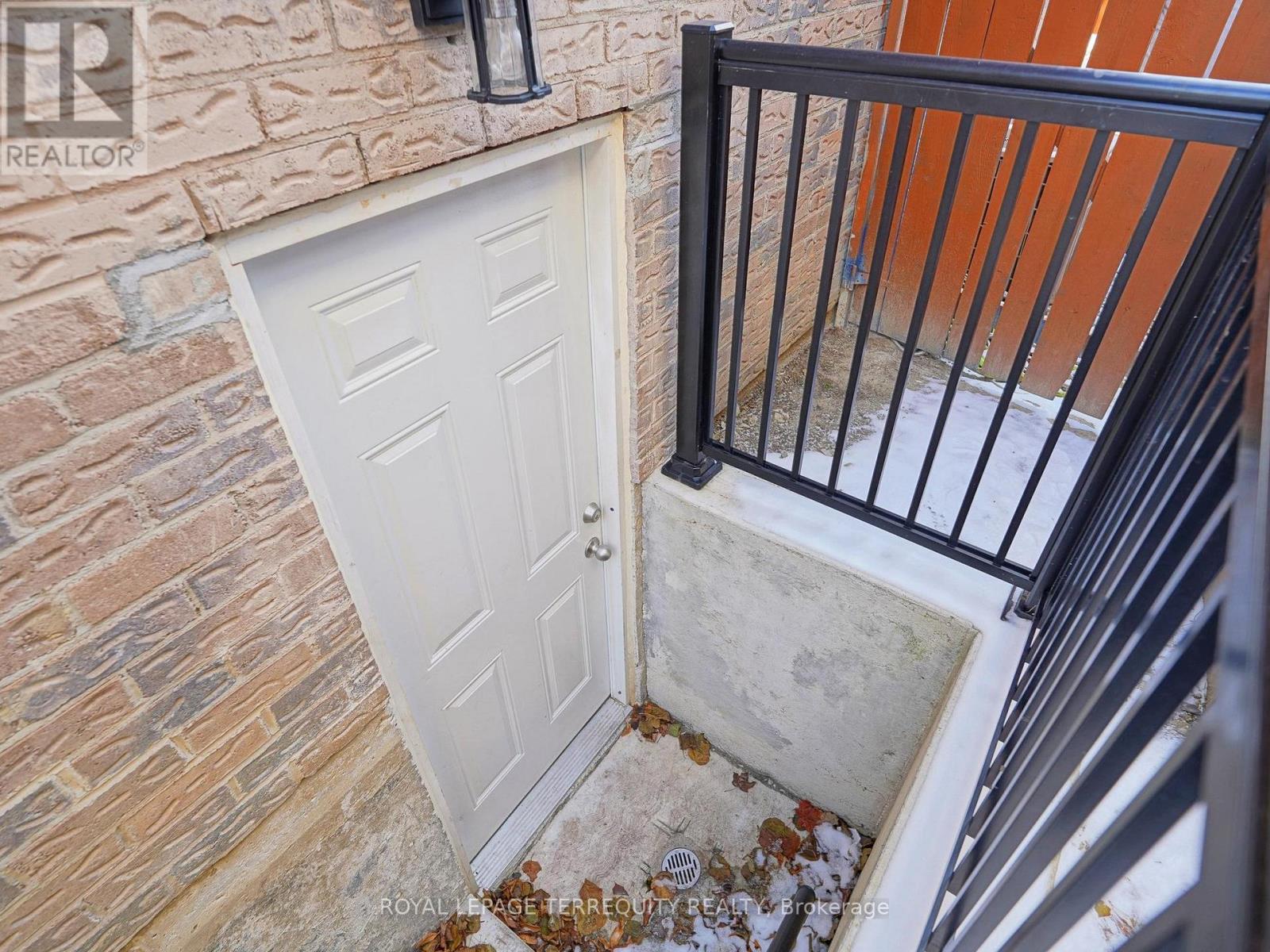 52 Dobson Drive, Ajax, Ontario  L1S 5E9 - Photo 45 - E13540874