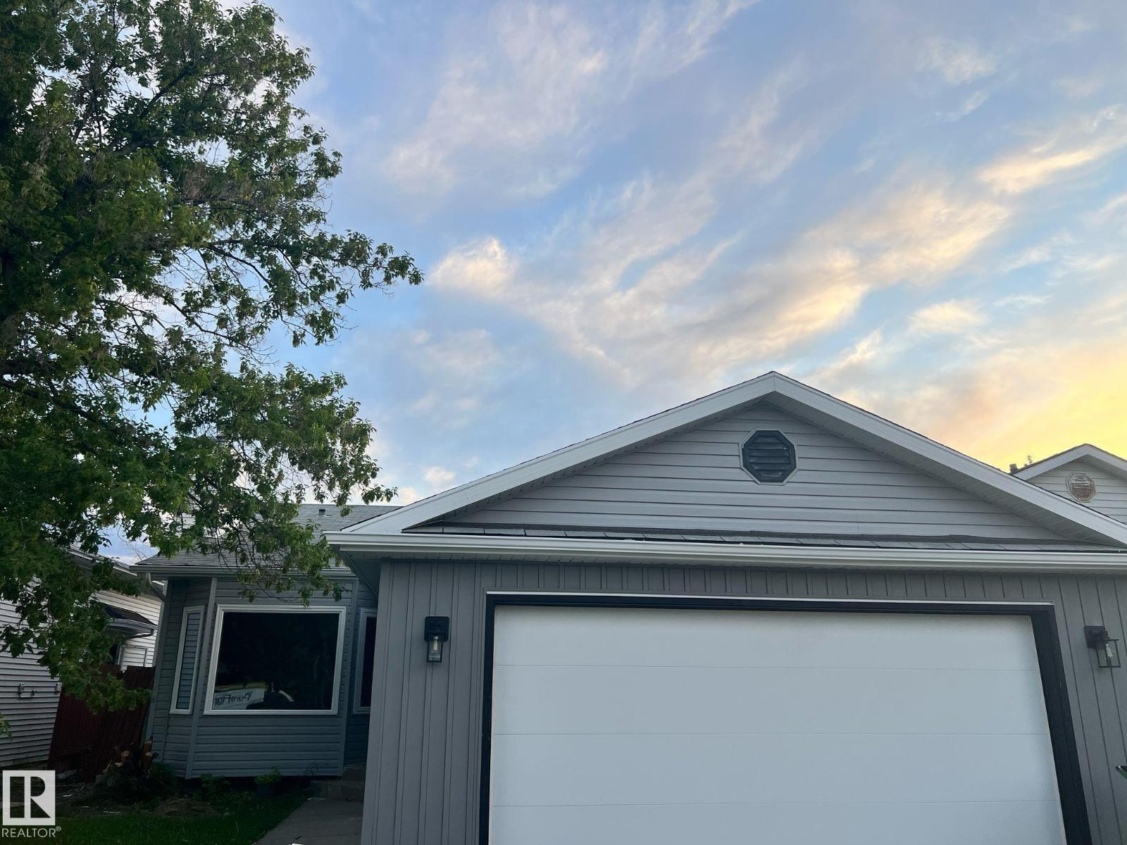 3320 43 ST NW, Edmonton, Alberta