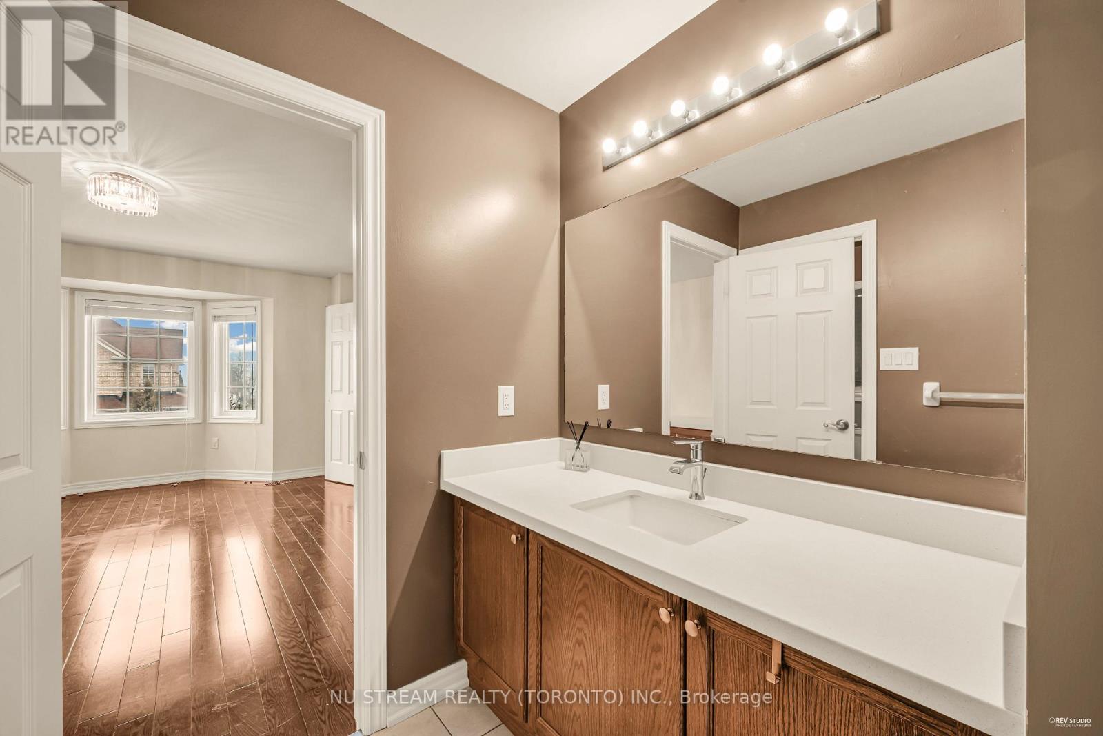 111 Lealinds Road, Vaughan, Ontario L6A 4L4 - Photo 37 - N13540866