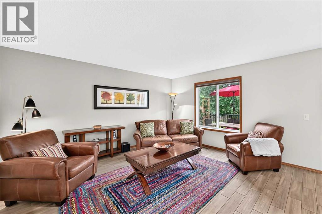 7919 Cougar Ridge Avenue SW, Calgary, Alberta  T3H 5L4 - Photo 41 - A2326820