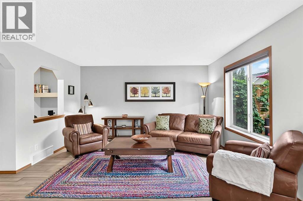 7919 Cougar Ridge Avenue SW, Calgary, Alberta  T3H 5L4 - Photo 14 - A2326820