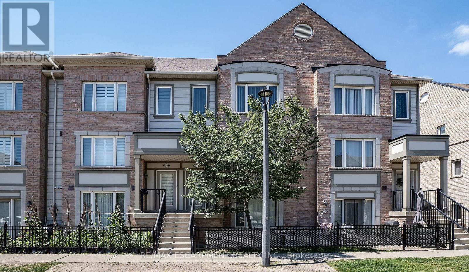 126 - 3050 ERIN CENTRE BOULEVARD, Mississauga, Ontario