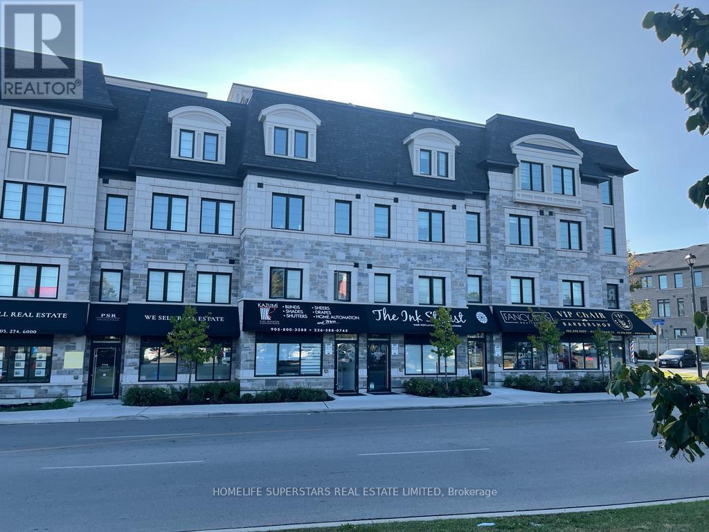 563 LAKESHORE ROAD E, Mississauga, Ontario