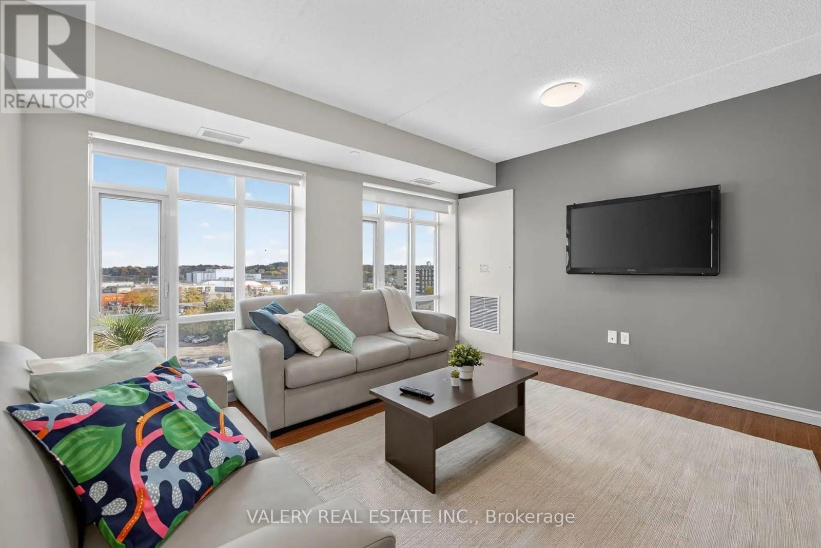 602 - 328 Regina Street N, Waterloo, Ontario   - Photo 4 - X13540876