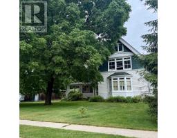 17 ALEXANDER STREET, Brampton, Ontario