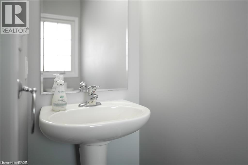 76 Meadowridge Street, Kitchener, Ontario  N2P 0E2 - Photo 6 - 40846159