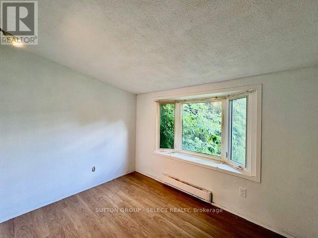 21060 Riverview Drive, Thames Centre, Ontario  N0M 2P0 - Photo 10 - X13540900