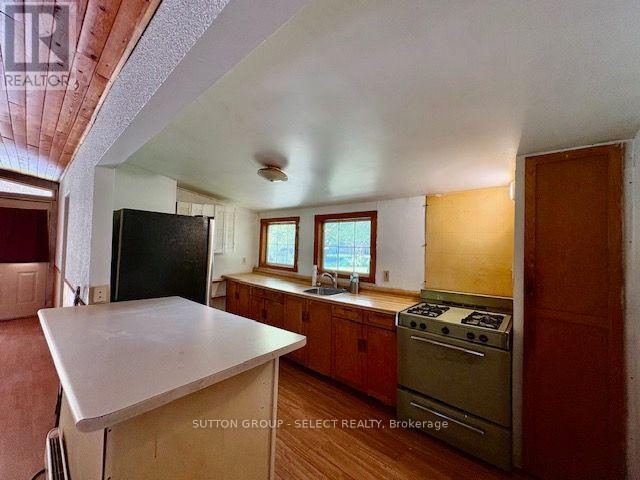 21060 Riverview Drive, Thames Centre, Ontario  N0M 2P0 - Photo 8 - X13540900
