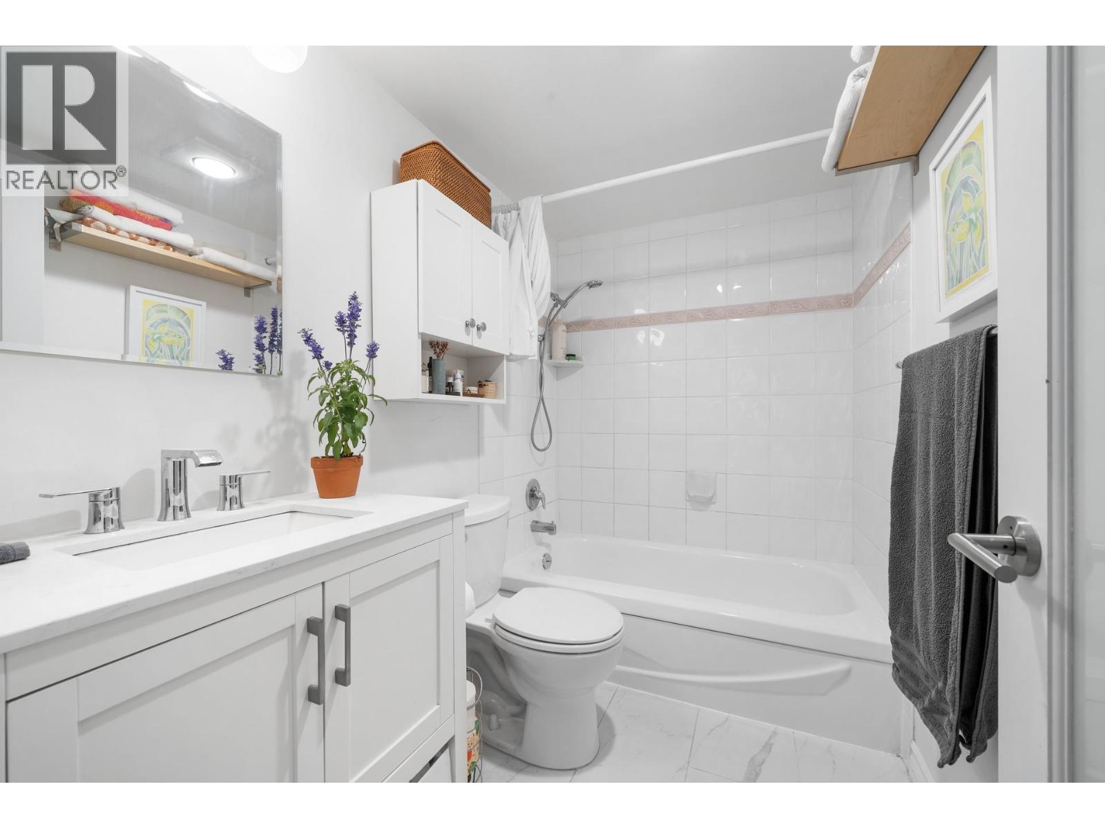 214 2190 W 7th Avenue, Vancouver, British Columbia  V6K 4K7 - Photo 15 - R3144371