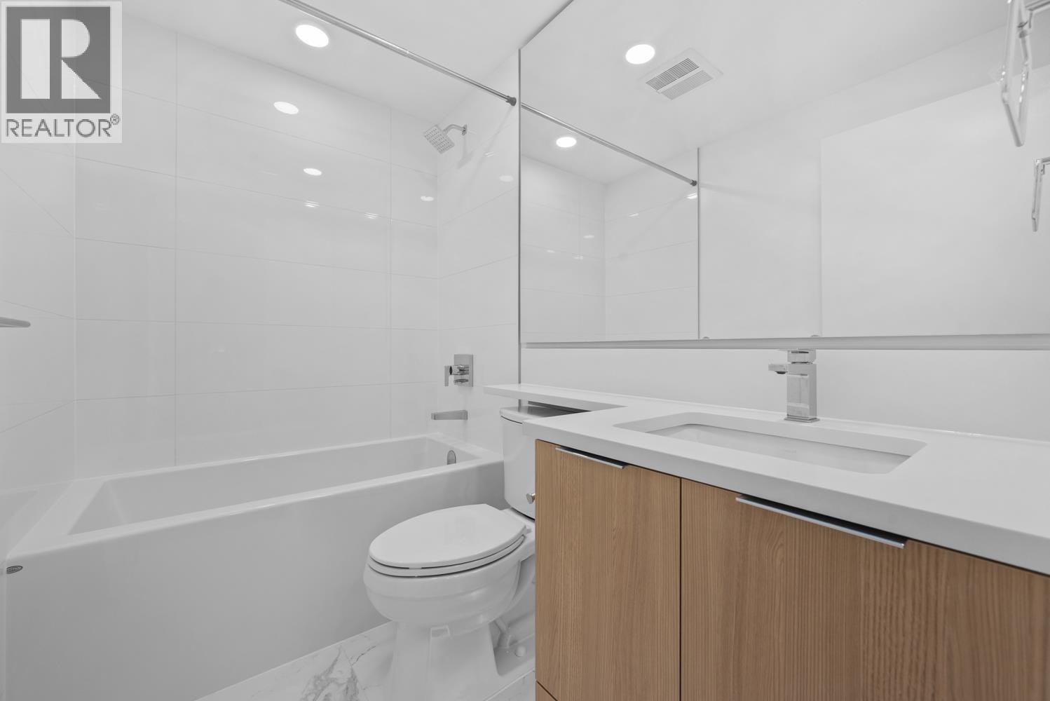 202 7769 Park Crescent, Burnaby, British Columbia  V3N 0J7 - Photo 29 - R3144404