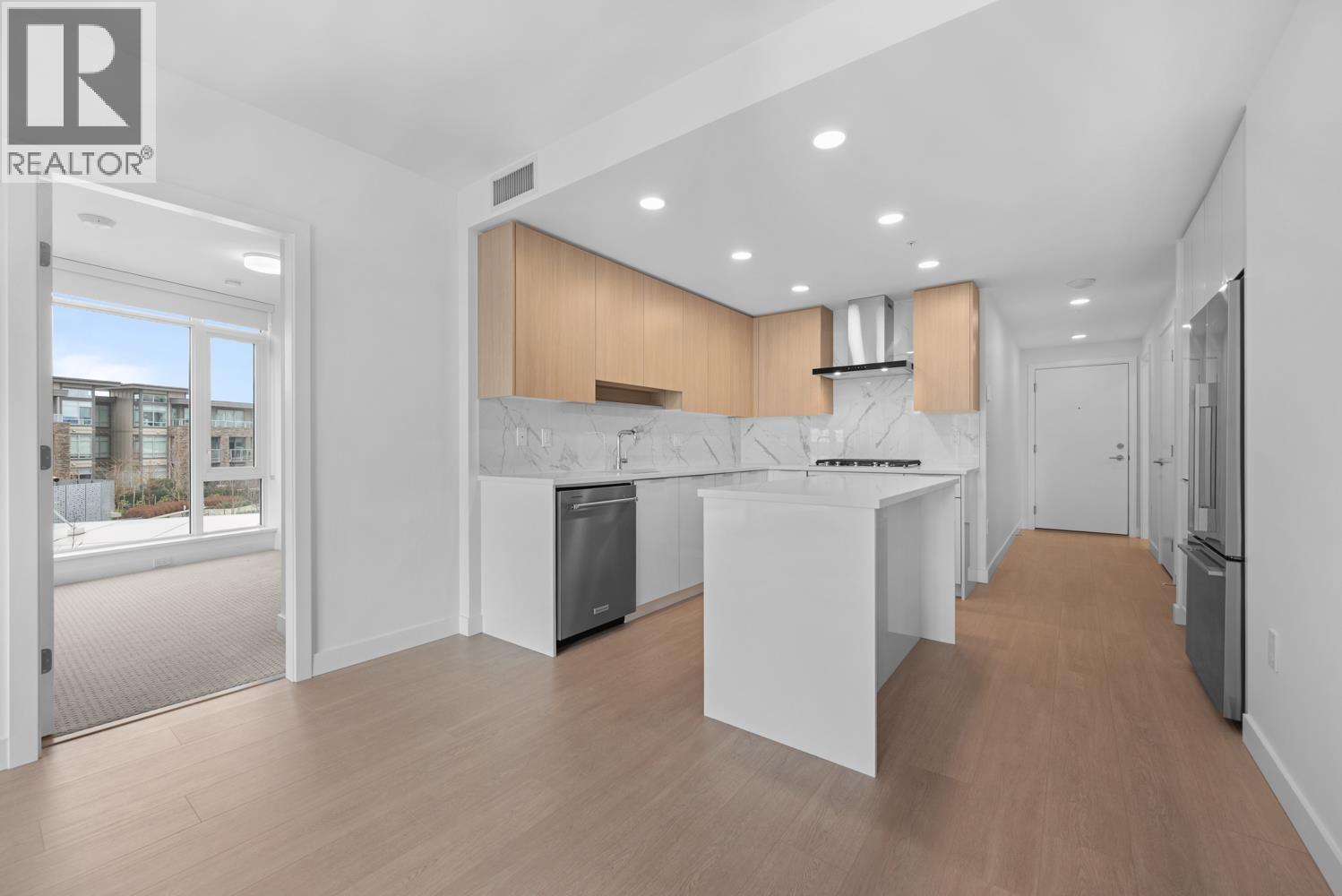 202 7769 Park Crescent, Burnaby, British Columbia  V3N 0J7 - Photo 9 - R3144404
