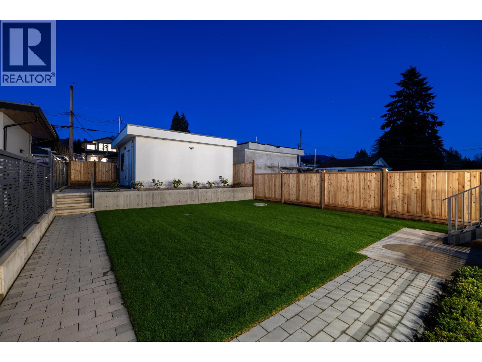838 E 14th Street, North Vancouver, British Columbia  V7L 2P6 - Photo 39 - R3144379