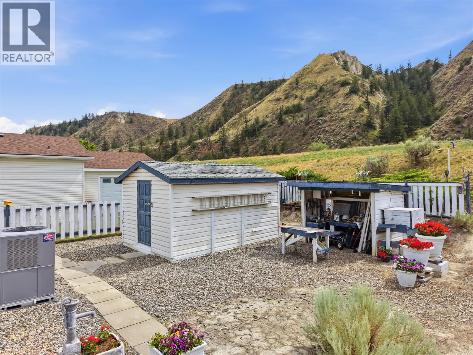 Listing image 44